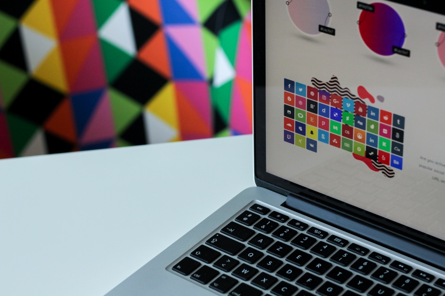 creation logo,masterpubconseils,logo,webmaster,ux,ui,desin,dax,landes
